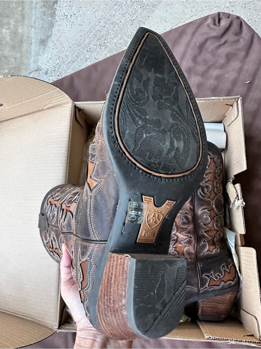 Ariat Women's Dandy Boots in Sassy Brown and Sand Hill Brown - Picture 2 of 5